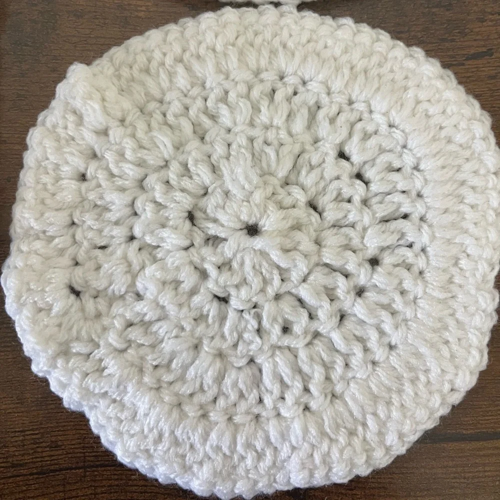 White crochet pot holders, never used.